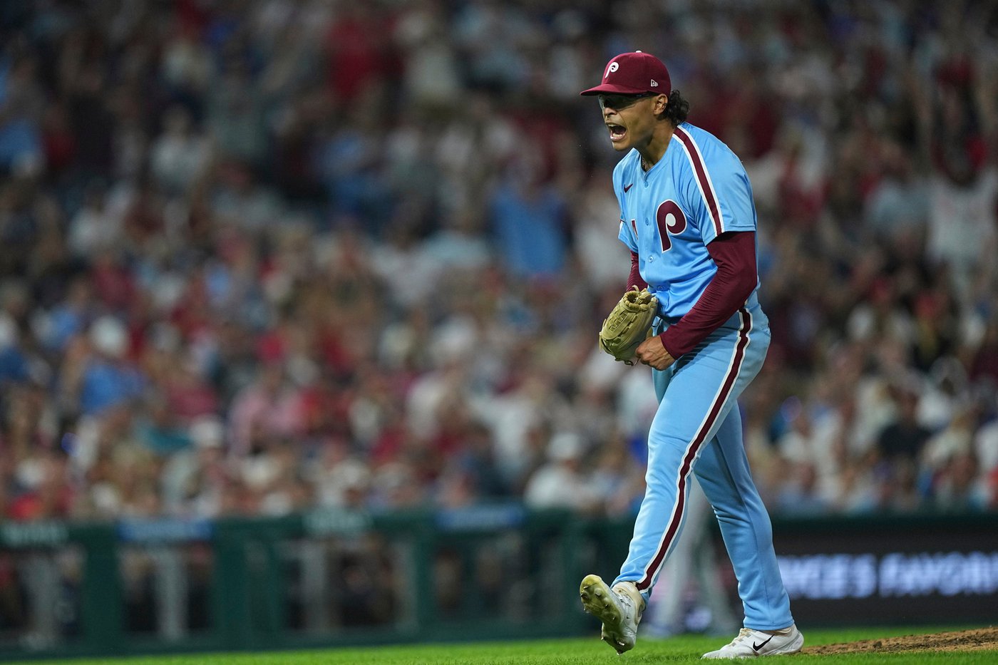 Luzardo's 10-strikeout gem after rugged start helps Phillies sweep Mets to extend NL East lead | iNFOnews.ca Luzardo's 10-strikeout gem after rugged start helps Phillies sweep Mets to extend NL East lead | iNFOnews.ca