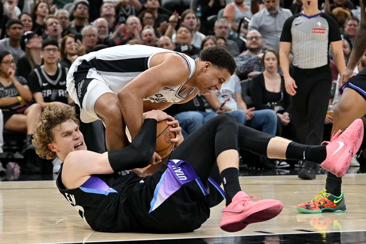 Markkanen, George power Jazz to 127-114 victory, ending Spurs win streak at 8 games | iNFOnews.ca