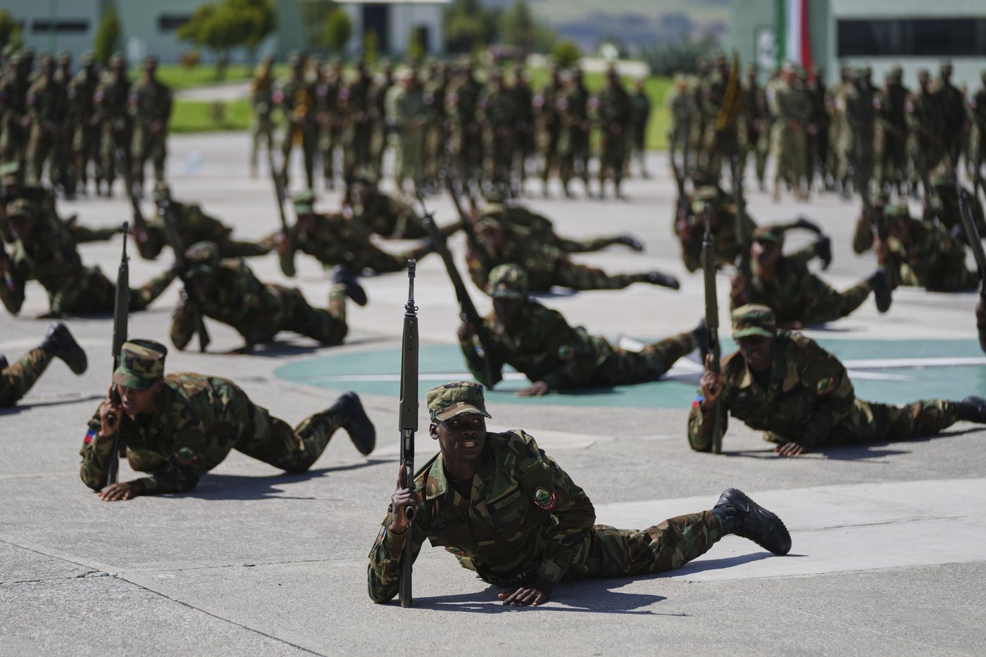 Mexican army trains 143 Haitian soldiers as the Caribbean nation ramps up fight against gangs | iNFOnews.ca