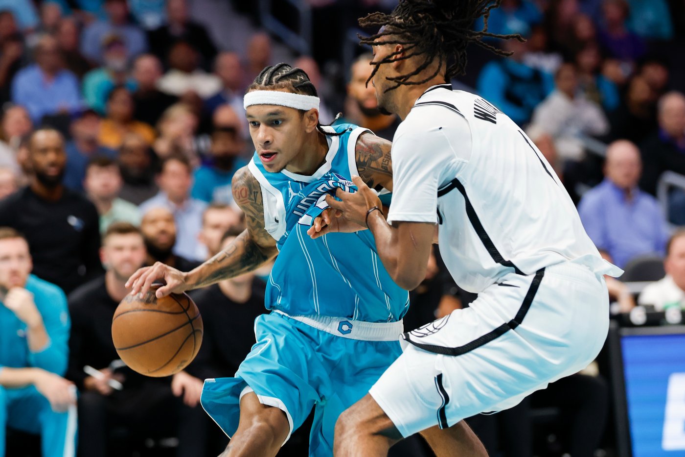 Brandon Miller scores 25 in return as Hornets beat Nets 136-117 in season opener | iNFOnews.ca Brandon Miller scores 25 in return as Hornets beat Nets 136-117 in season opener | iNFOnews.ca