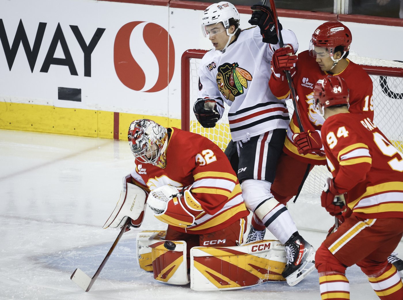 'Elite talent': Blackhawks star Connor Bedard puts on show in Calgary | iNFOnews.ca 'Elite talent': Blackhawks star Connor Bedard puts on show in Calgary | iNFOnews.ca