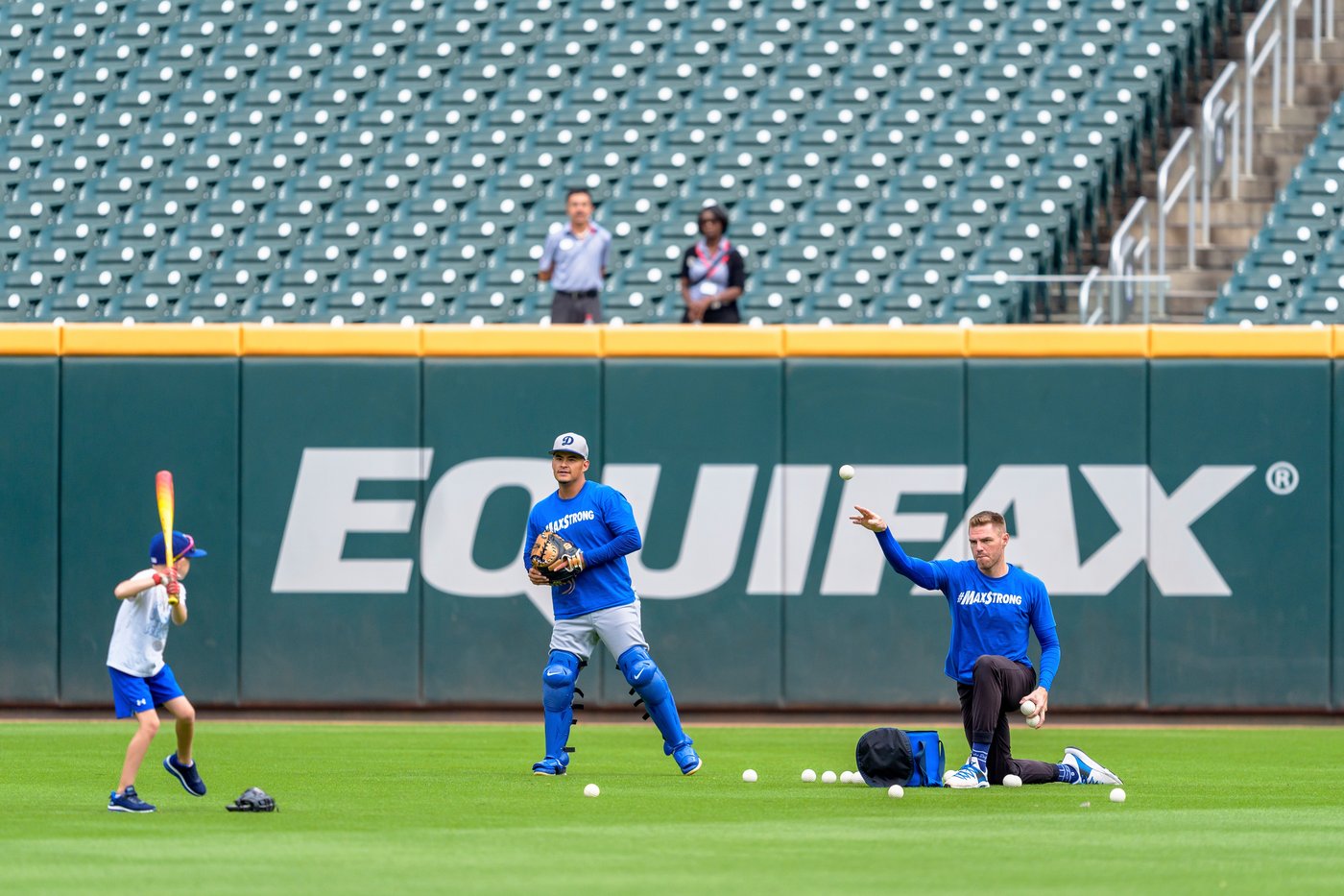 Up past bedtime, Charlie Freeman still missed dad Freddie's World Series homer | iNFOnews.ca Up past bedtime, Charlie Freeman still missed dad Freddie's World Series homer | iNFOnews.ca