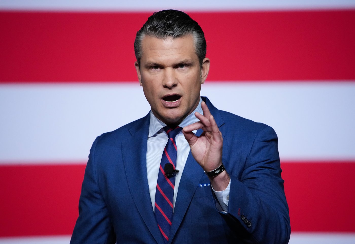 Pete Hegseth had a lot to say when he summoned military leaders. Here are some facts and context | iNFOnews.ca
