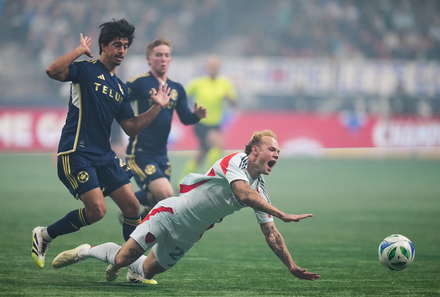 Undermanned Vancouver Whitecaps fall 2-1 to FC Dallas in regular-season finale | iNFOnews.ca Undermanned Vancouver Whitecaps fall 2-1 to FC Dallas in regular-season finale | iNFOnews.ca