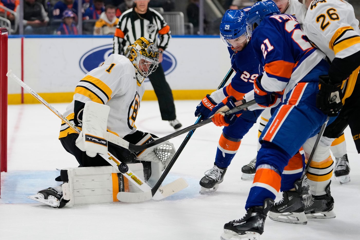 Khusnutdinov scores tying goal in 3rd, adds lone shootout goal in Bruins' 4-3 win over Islanders | iNFOnews.ca Khusnutdinov scores tying goal in 3rd, adds lone shootout goal in Bruins' 4-3 win over Islanders | iNFOnews.ca