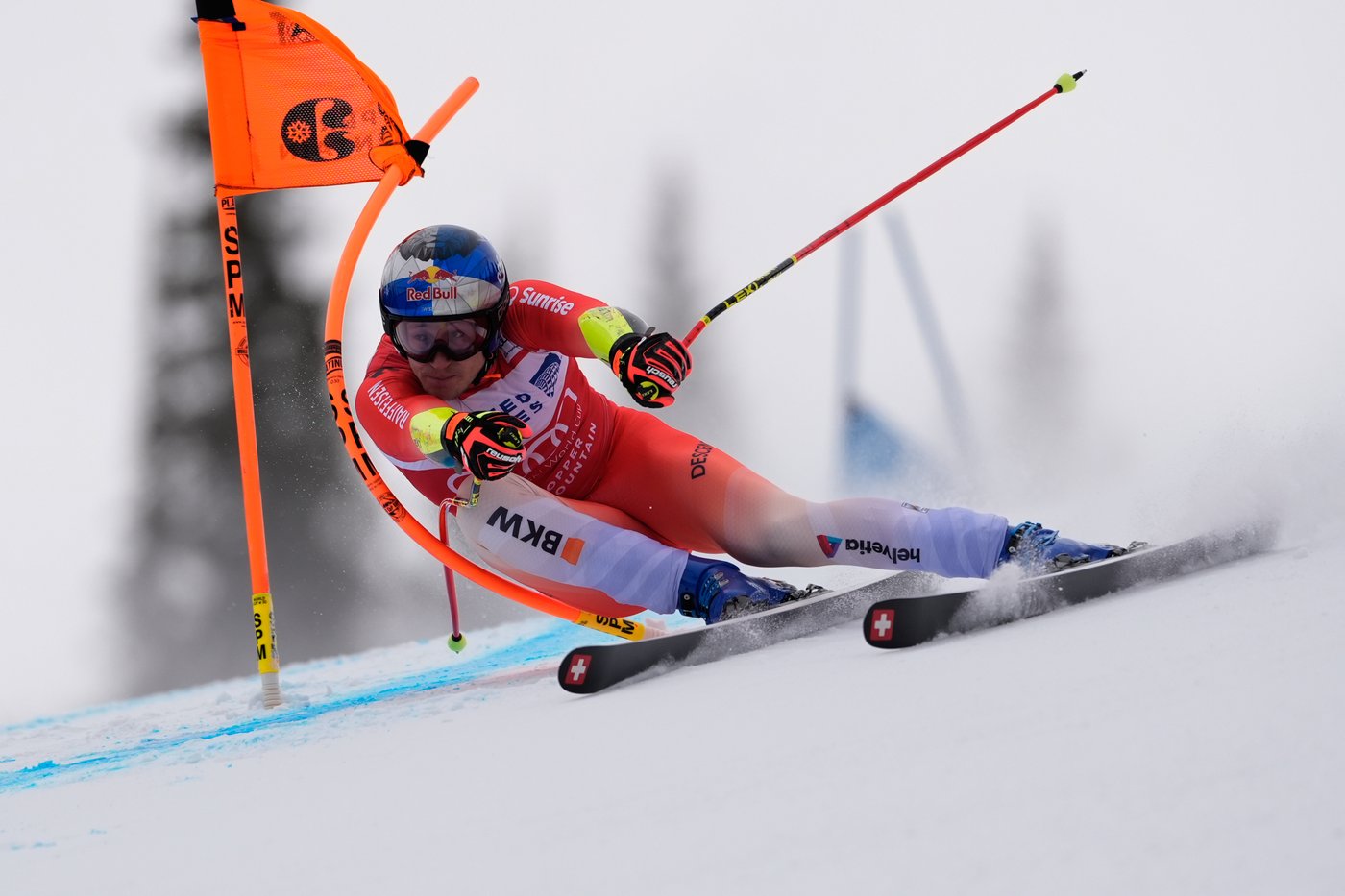 Odermatt wins season-opening super-G at Copper Mountain as Kilde's return reduces Shiffrin to tears | iNFOnews.ca