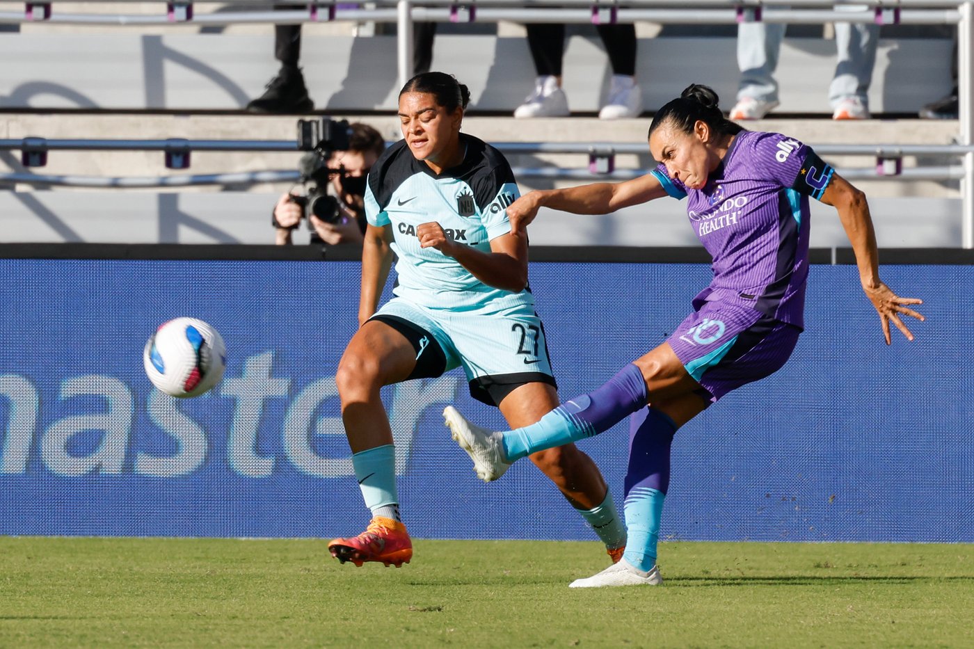 Shaw scores in Gotham's 1-0 win over Pride to reach NWSL championship | iNFOnews.ca Shaw scores in Gotham's 1-0 win over Pride to reach NWSL championship | iNFOnews.ca