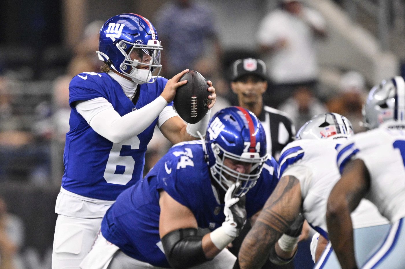 Giant firsts for rookies as RB Cam Skattebo scores TD and QB Jaxson Dart takes snap for NY | iNFOnews.ca