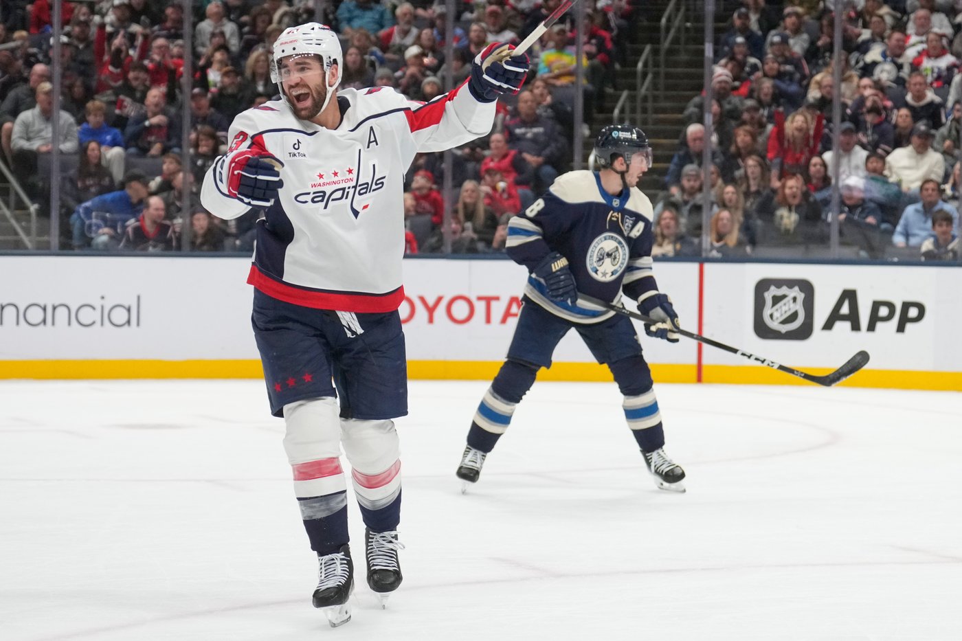 Ovechkin scores 899th goal as Capitals beat Blue Jackets 5-1 for 6th win in 7 games | iNFOnews.ca Ovechkin scores 899th goal as Capitals beat Blue Jackets 5-1 for 6th win in 7 games | iNFOnews.ca