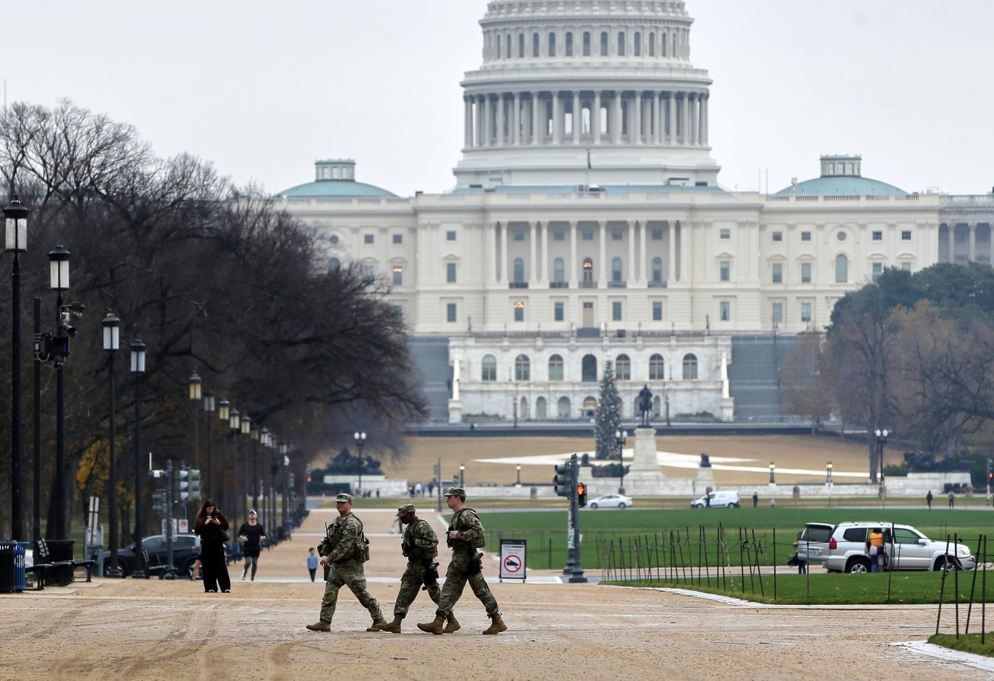 Two National Guard members shot in an ambush attack just blocks from the White House | iNFOnews.ca Two National Guard members shot in an ambush attack just blocks from the White House | iNFOnews.ca