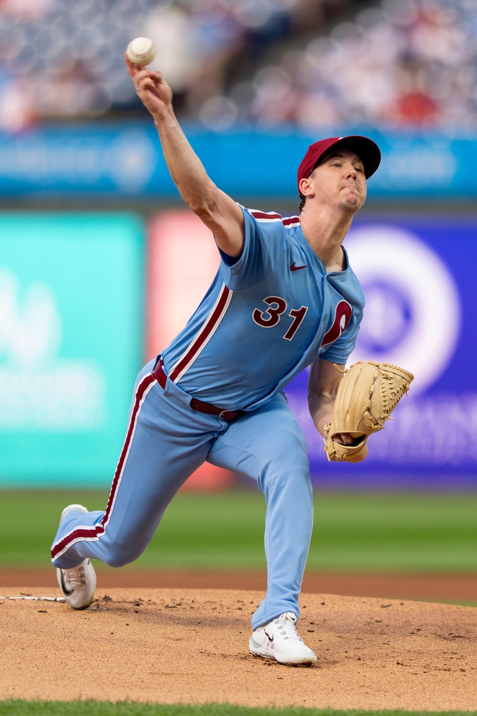 Phillies beat Miami 1-0, eliminating the Marlins from the wild-card race | iNFOnews.ca