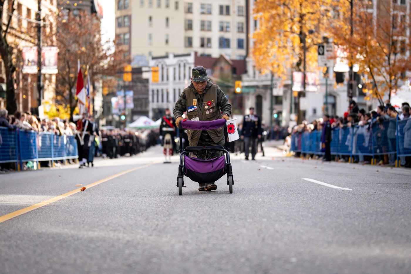 B.C. falls silent at Remembrance Day services, where family ties hold strong | iNFOnews.ca