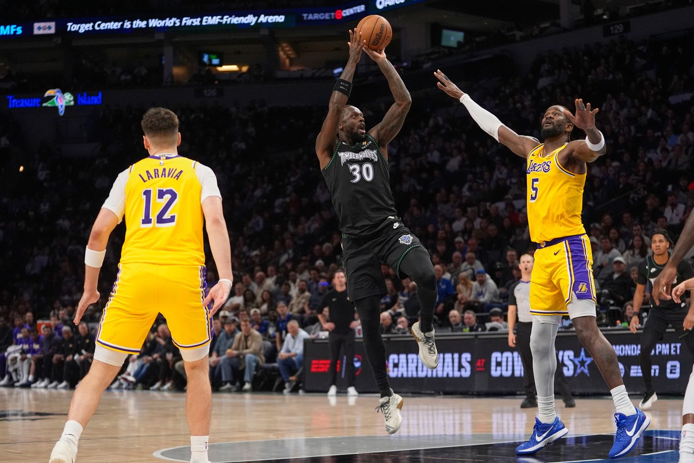 Lakers fend off Timberwolves on Austin Reaves' buzzer-beater for 116-115 win | iNFOnews.ca Lakers fend off Timberwolves on Austin Reaves' buzzer-beater for 116-115 win | iNFOnews.ca