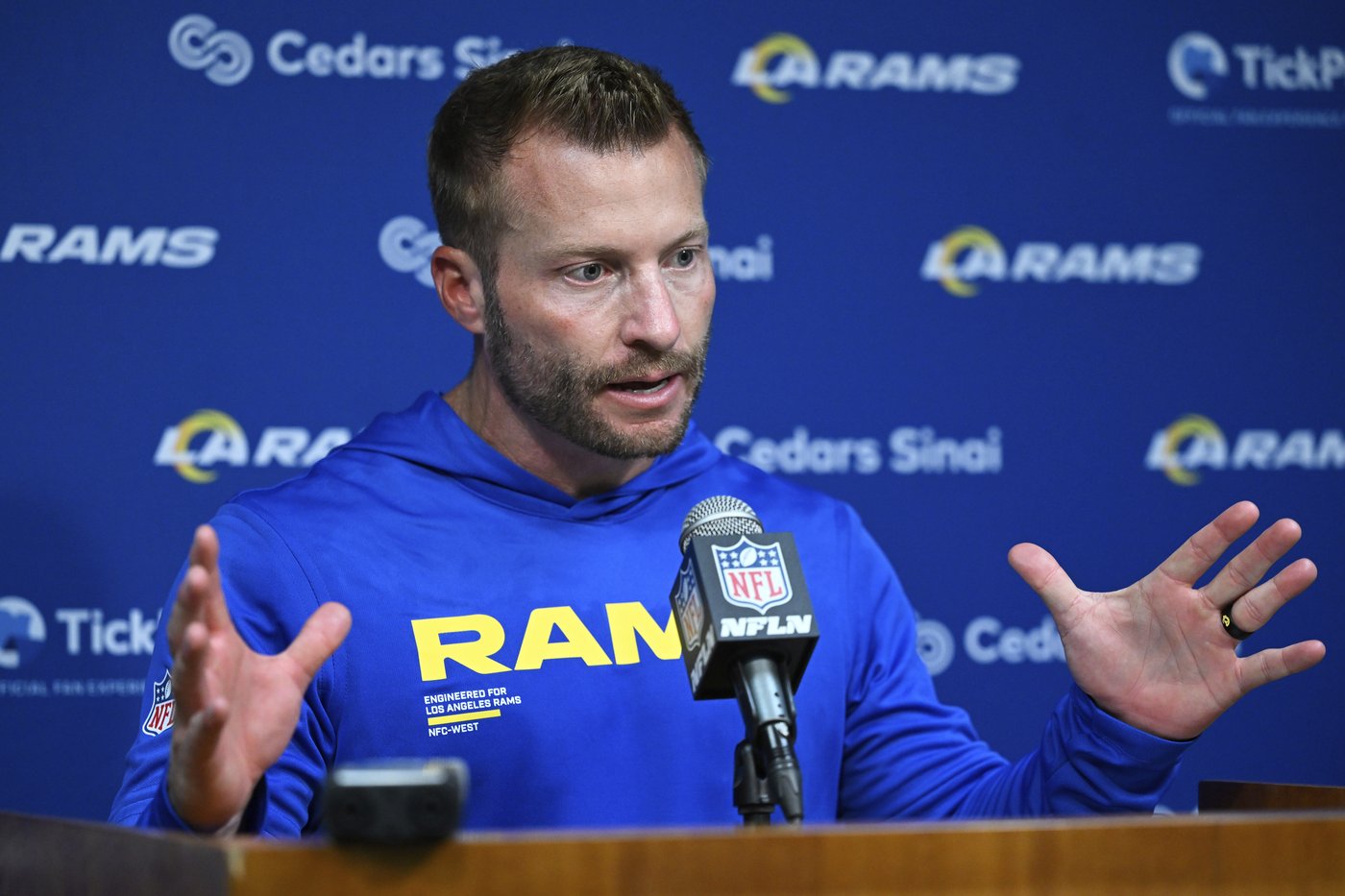 Sean McVay says he tore his plantar fascia during the Rams' victory over Titans | iNFOnews.ca