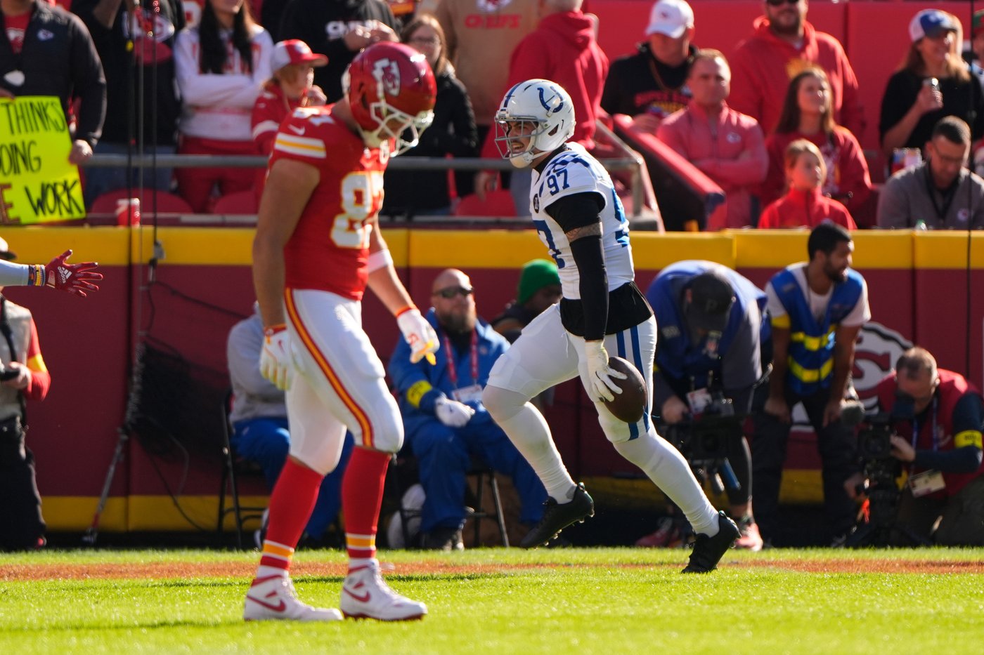 Top photos from Week 12 of the NFL season | iNFOnews.ca