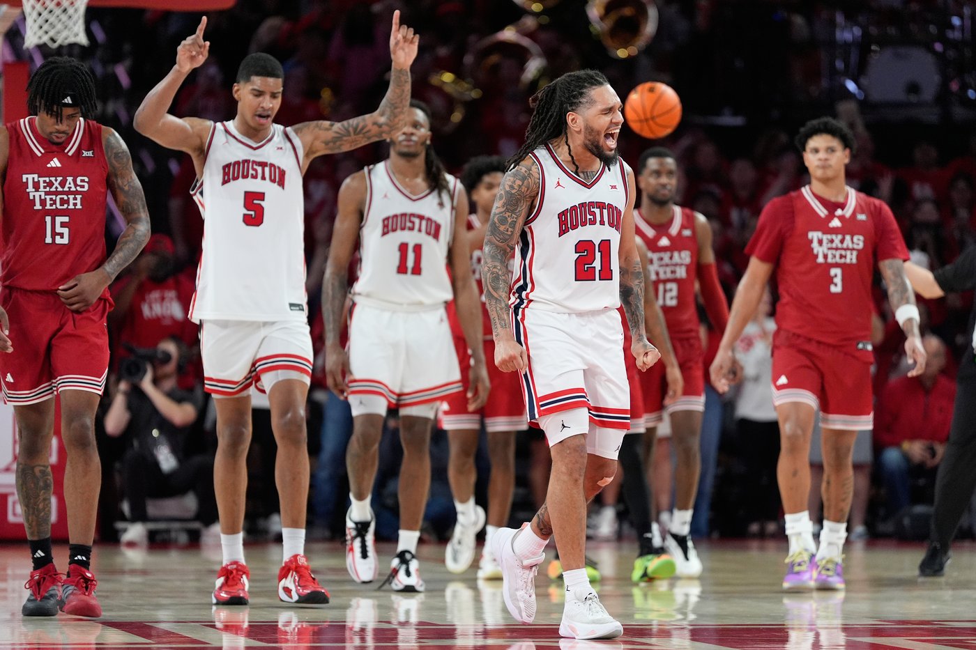 Kingston Flemings scores 23 points, leads No. 7 Houston to 69-65 win over No. 14 Texas Tech | iNFOnews.ca
