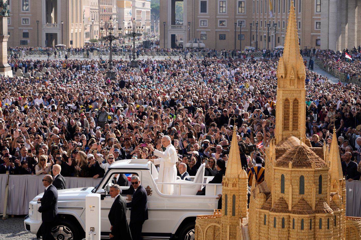 Pope intervenes in US abortion debate by raising what it really means to be pro-life | iNFOnews.ca