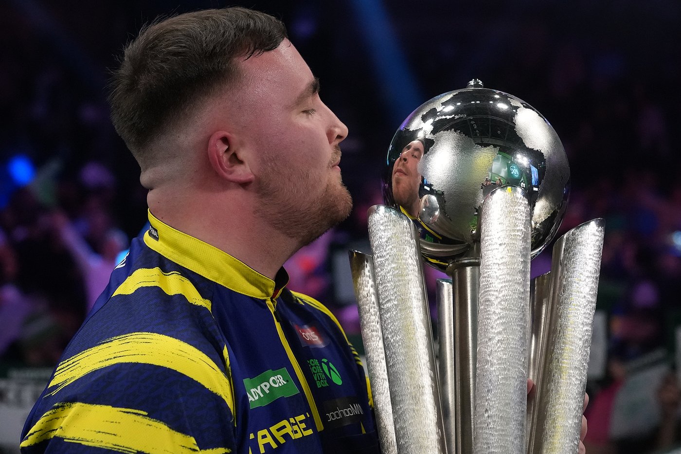 Darts phenom Luke Littler signs sponsorship deal worth a reported $27M | iNFOnews.ca