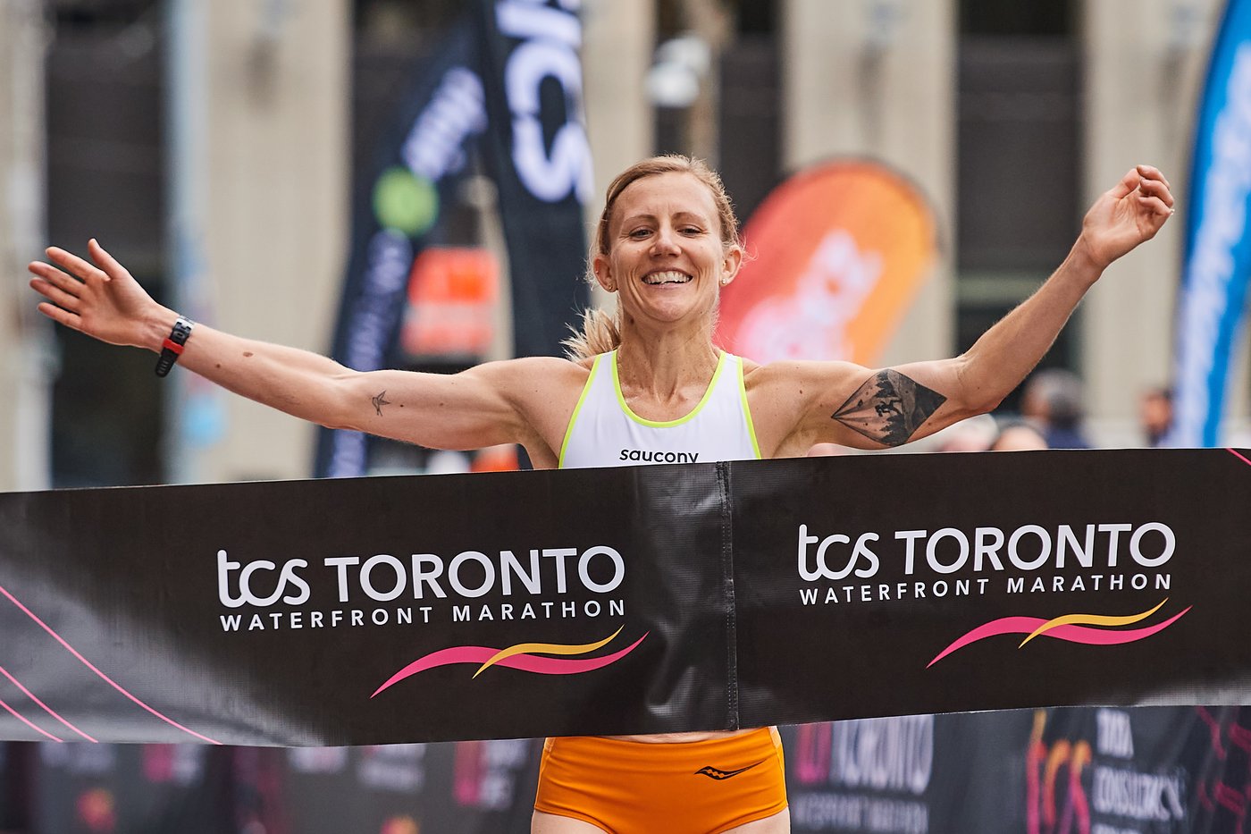 Photo Gallery: Toronto Waterfront Marathon | iNFOnews.ca