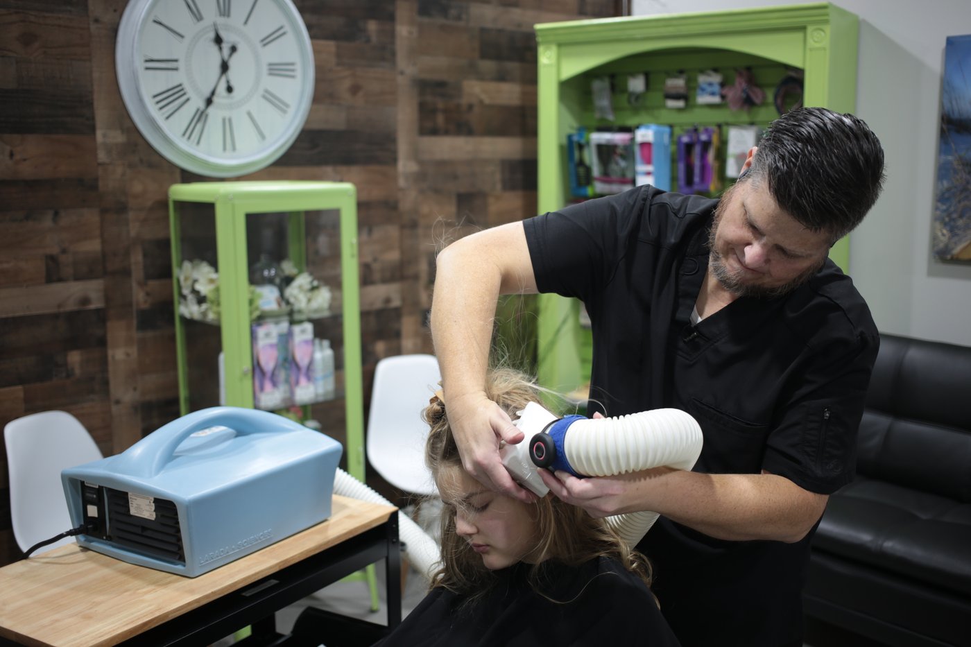 Lice concerns rise as children return to school. Here's what parents can do | iNFOnews.ca