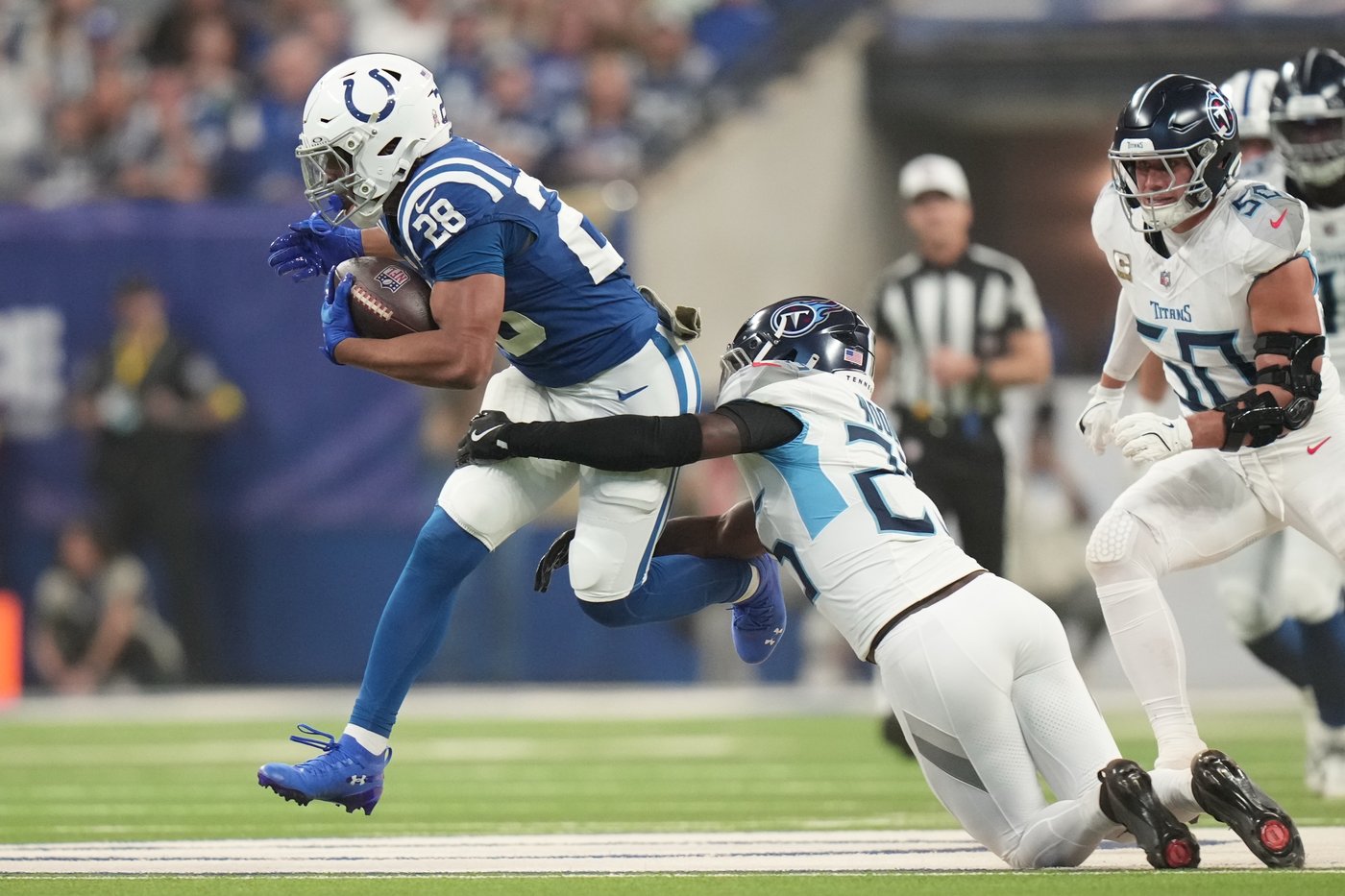 Jonathan Taylor becomes 1st in NFL history to score 3 TDs in 3 straight games against same team | iNFOnews.ca Jonathan Taylor becomes 1st in NFL history to score 3 TDs in 3 straight games against same team | iNFOnews.ca