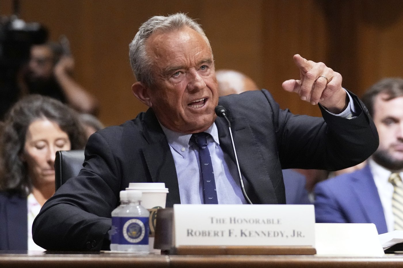 Photos from a fiery 3-hour Senate hearing with Robert F. Kennedy Jr. | iNFOnews.ca