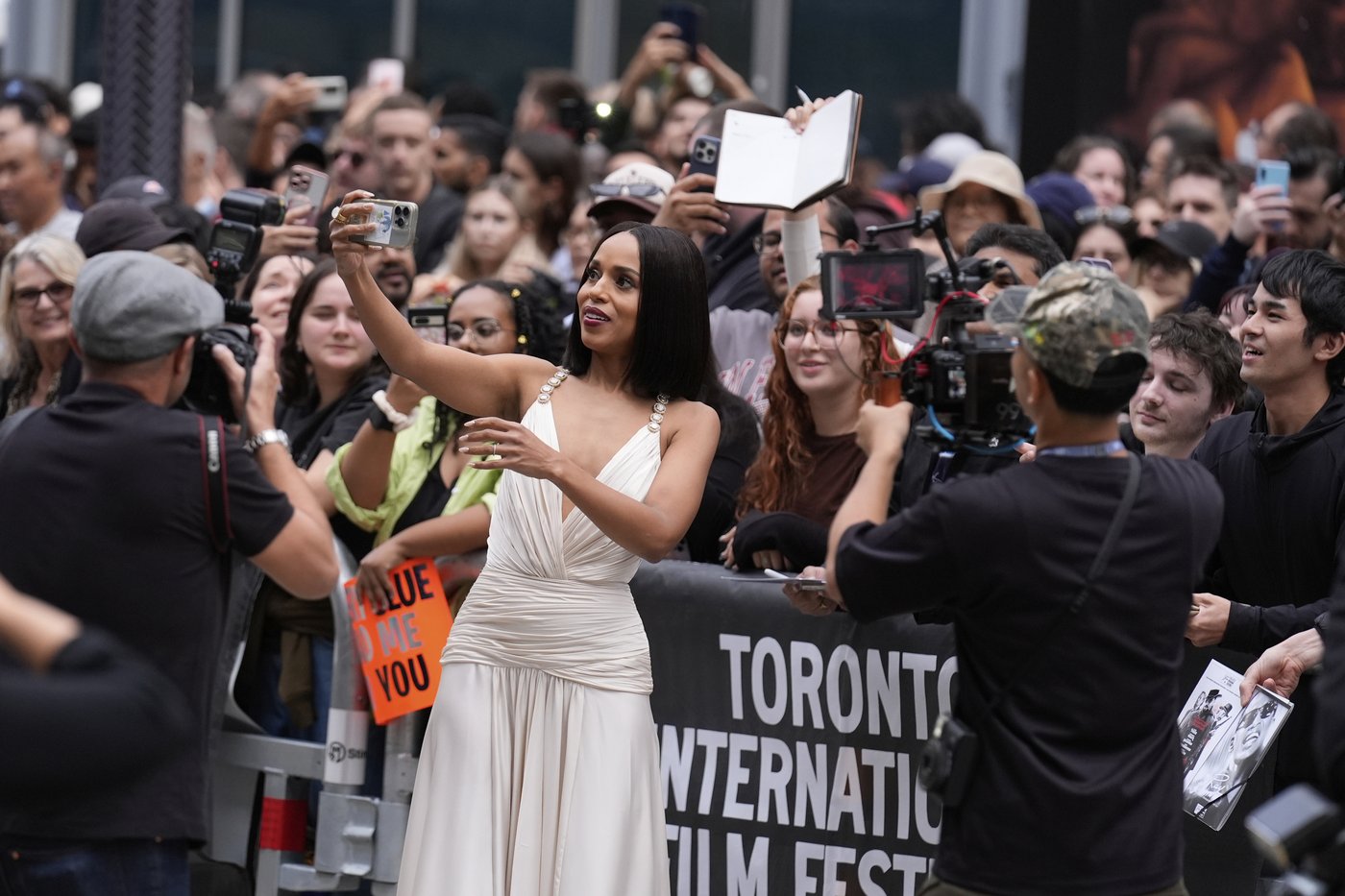 Another 'Knives Out' makes a raucous premiere at the Toronto International Film Festival | iNFOnews.ca Another 'Knives Out' makes a raucous premiere at the Toronto International Film Festival | iNFOnews.ca