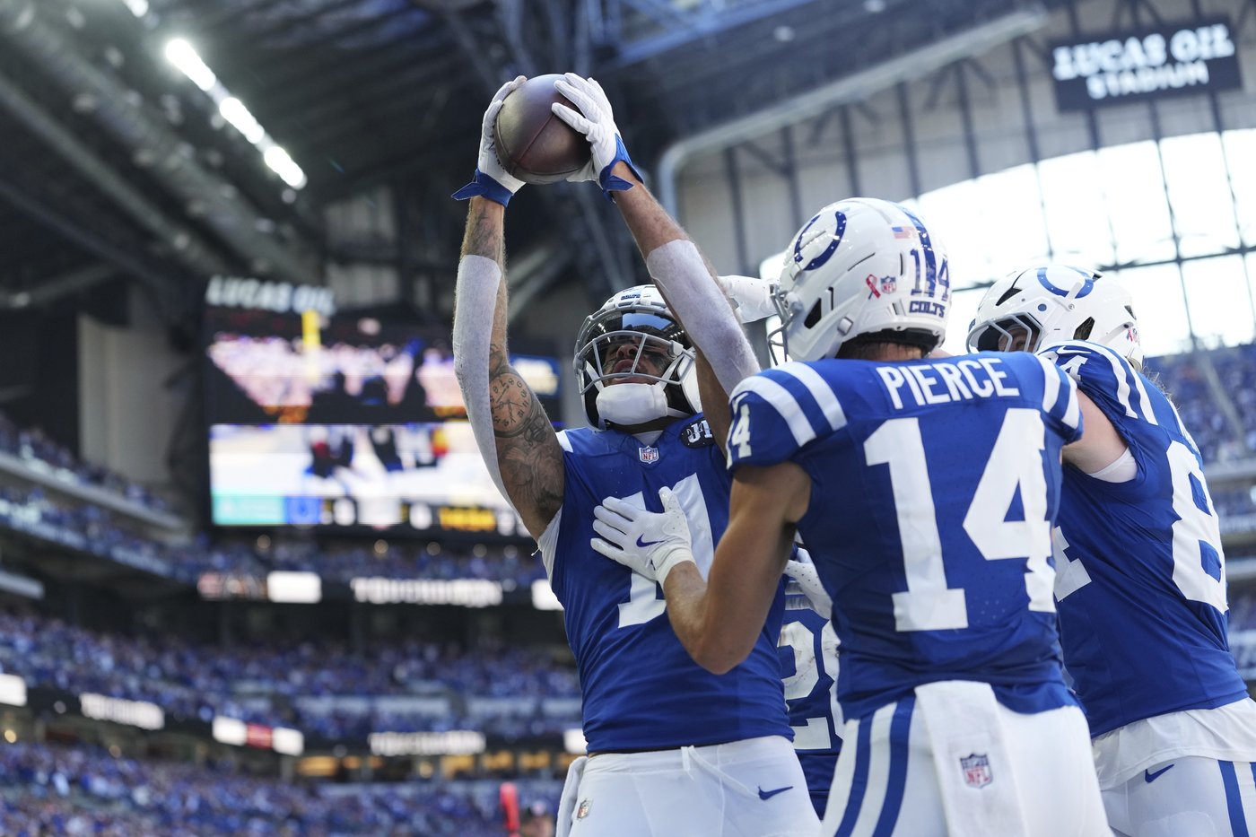 Daniel Jones shines as Colts snap 11-game opening-day winless streak, beating Dolphins 33-8 | iNFOnews.ca Daniel Jones shines as Colts snap 11-game opening-day winless streak, beating Dolphins 33-8 | iNFOnews.ca