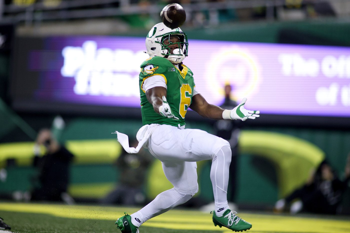 Washington hopes to put a damper on No. 5 Oregon’s CFP chances in regular-season finale | iNFOnews.ca Washington hopes to put a damper on No. 5 Oregon’s CFP chances in regular-season finale | iNFOnews.ca
