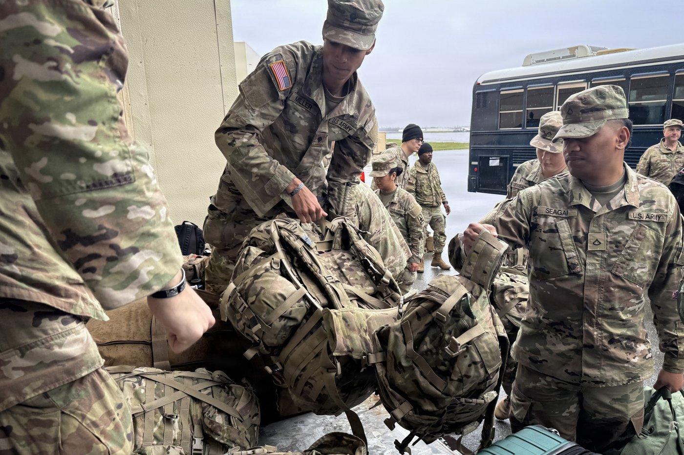 Officials airlift evacuees to safety after the remnants of Typhoon Halong devastate Alaska villages | iNFOnews.ca Officials airlift evacuees to safety after the remnants of Typhoon Halong devastate Alaska villages | iNFOnews.ca