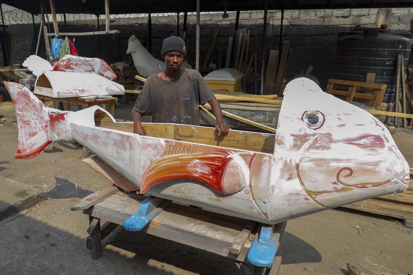 Photos show Ghana's fantasy coffins as a stylish final rest | iNFOnews.ca