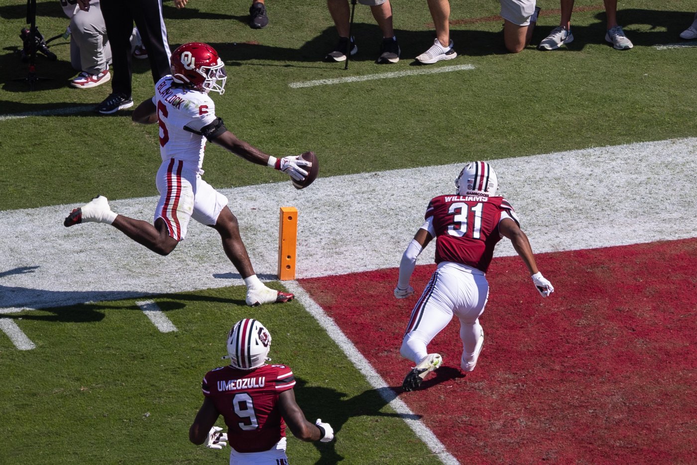 No. 14 Oklahoma, Mateer get back on track with a 26-7 win over South Carolina | iNFOnews.ca No. 14 Oklahoma, Mateer get back on track with a 26-7 win over South Carolina | iNFOnews.ca