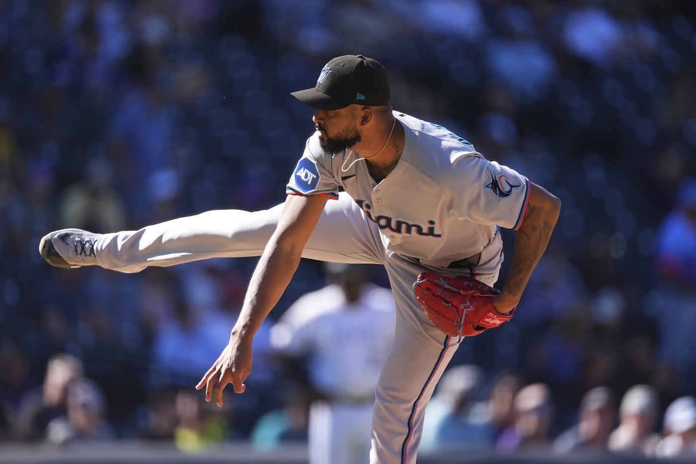 Liam Hicks' career-high 4 RBIs help Marlins beat Rockies 9-7 for 3-game sweep | iNFOnews.ca