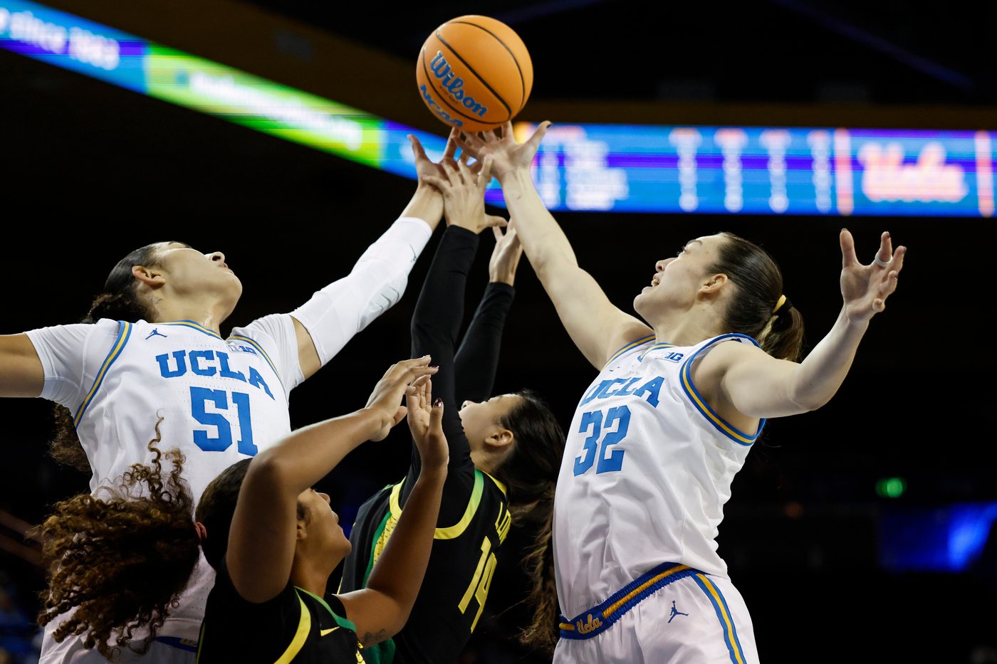 AP women's basketball player of the week is No. 4 UCLA's Lauren Betts | iNFOnews.ca AP women's basketball player of the week is No. 4 UCLA's Lauren Betts | iNFOnews.ca