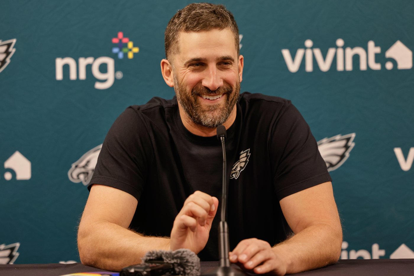 Why so unhappy? Super Bowl champion Eagles caught up in drama even with best record in NFC | iNFOnews.ca