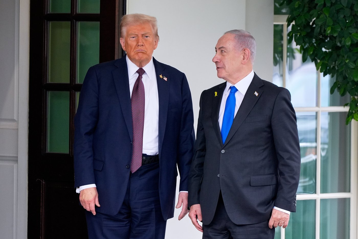 Trump and Netanyahu say they've agreed on a plan to end the Gaza war. Hamas is now reviewing it | iNFOnews.ca