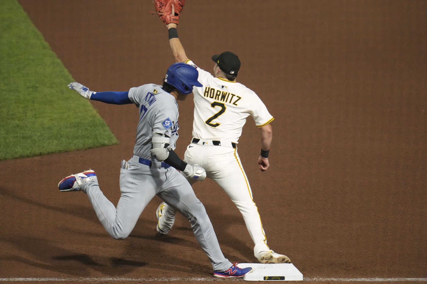 Pirates shut out the Dodgers as Ohtani skips scheduled start on the mound due to illness | iNFOnews.ca Pirates shut out the Dodgers as Ohtani skips scheduled start on the mound due to illness | iNFOnews.ca