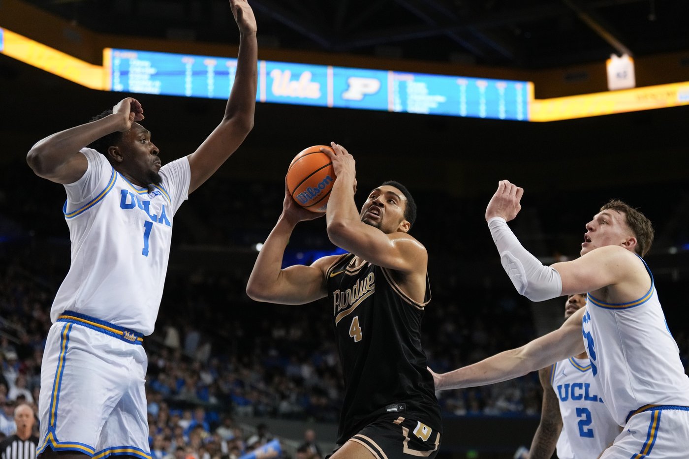 Bilodeau's late 3-pointer helps UCLA stun No. 4 Purdue, snapping Boilermakers' 9-game winning streak | iNFOnews.ca