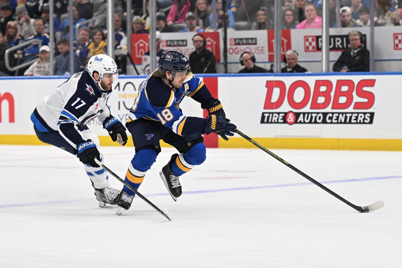 Faulk scores only goal of game, Hofer makes 24 saves to help Blues blank Jets 1-0 | iNFOnews.ca