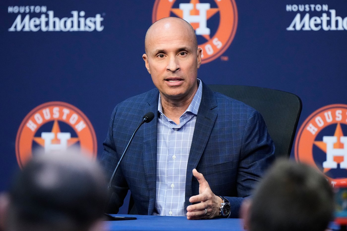 Astros GM and manager face questions about job security after missing playoffs | iNFOnews.ca