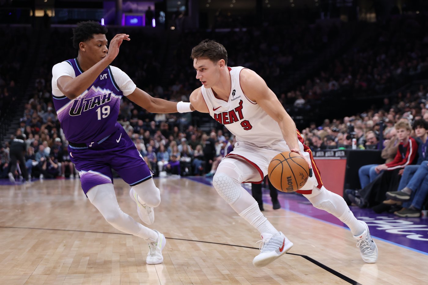 Adebayo's 26 points and 15 rebounds lead Heat to dominant 147-116 win over Jazz | iNFOnews.ca