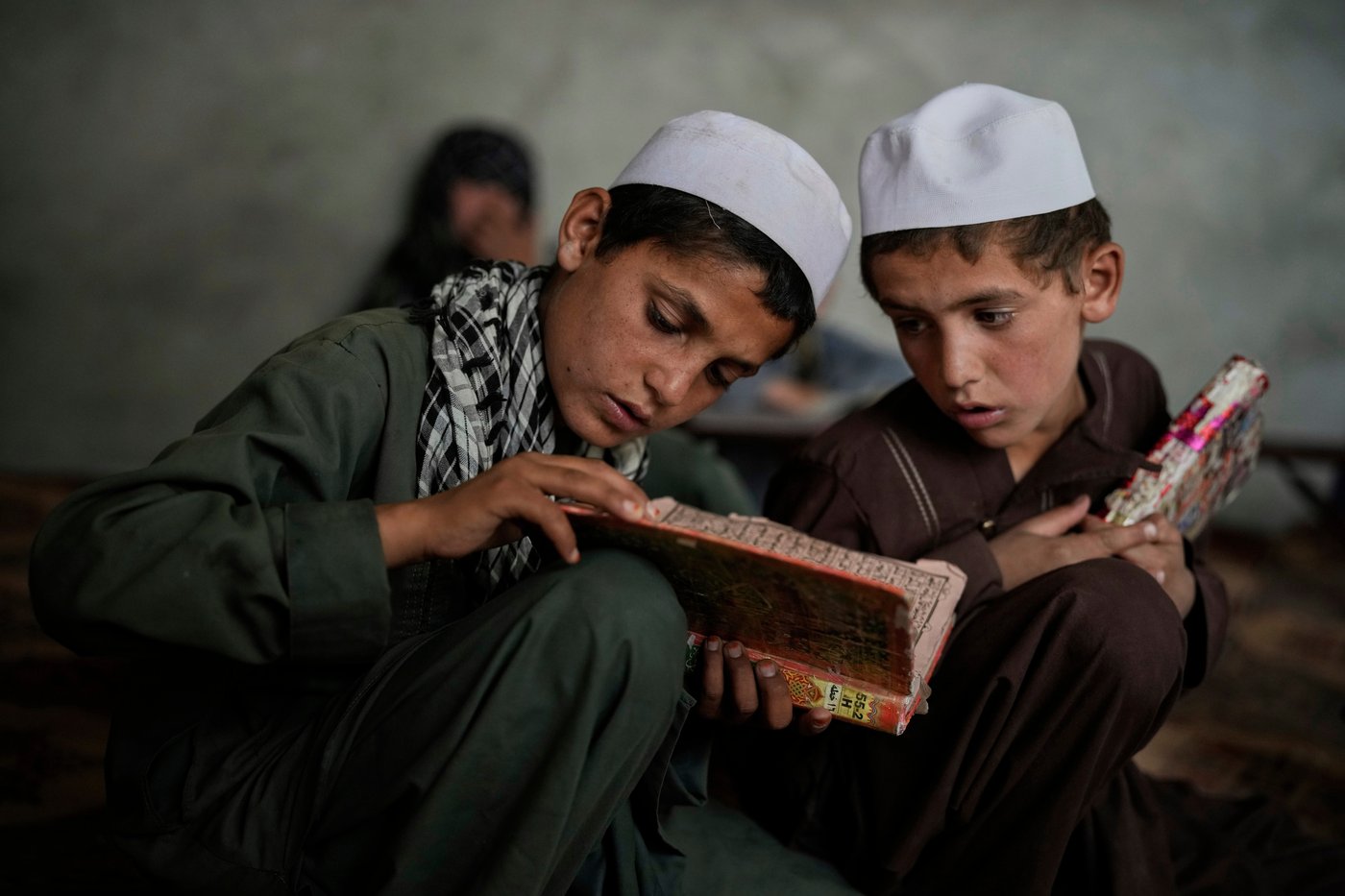 The top AP photos from the Middle East in 2025: Conflict, courage, and moments of wonder | iNFOnews.ca