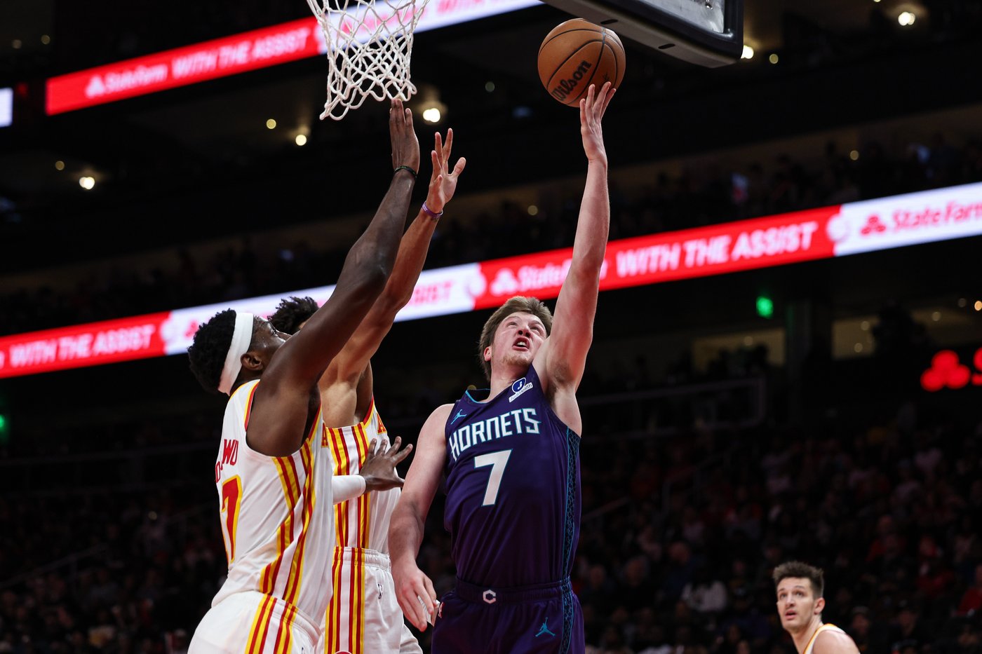 Jalen Johnson scores 28 and lifts Hawks over Hornets 113-110 | iNFOnews.ca Jalen Johnson scores 28 and lifts Hawks over Hornets 113-110 | iNFOnews.ca