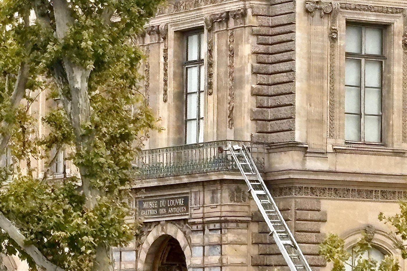 Thieves strike Louvre in brazen jewel heist as the world’s most visited museum shuts | iNFOnews.ca Thieves strike Louvre in brazen jewel heist as the world’s most visited museum shuts | iNFOnews.ca
