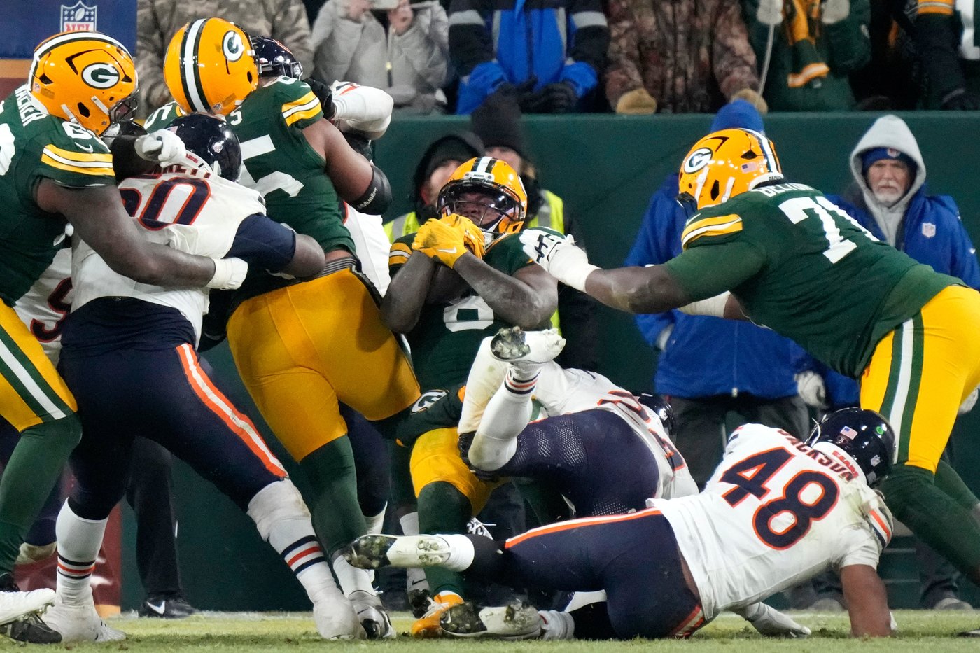 Keisean Nixon has game-sealing INT and Packers overtake Bears for NFC North lead with 28-21 win | iNFOnews.ca Keisean Nixon has game-sealing INT and Packers overtake Bears for NFC North lead with 28-21 win | iNFOnews.ca
