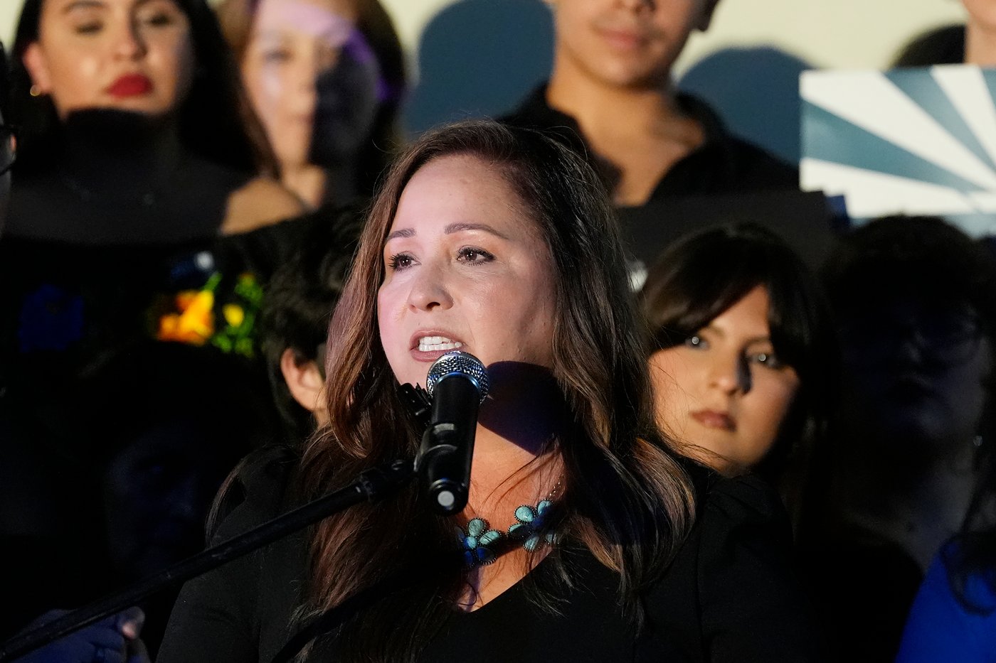 Newly elected Arizona lawmaker has yet to be sworn into office, as House Democrats welcome her | iNFOnews.ca