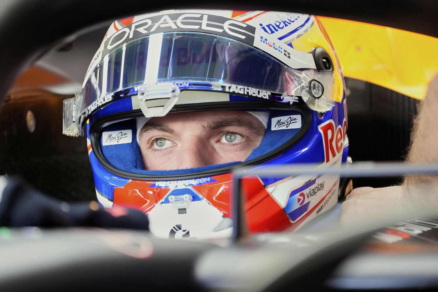 Max Verstappen on pole and Oscar Piastri crashes in chaotic F1 qualifying in Azerbaijan | iNFOnews.ca Max Verstappen on pole and Oscar Piastri crashes in chaotic F1 qualifying in Azerbaijan | iNFOnews.ca