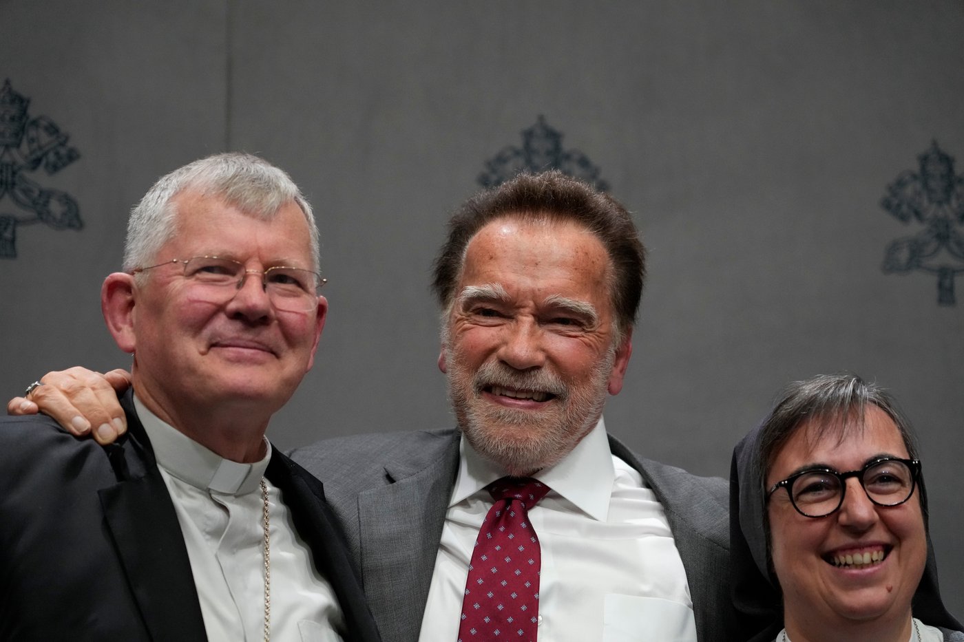Schwarzenegger downplays Trump and backs Vatican initiative to 'terminate' global warming | iNFOnews.ca