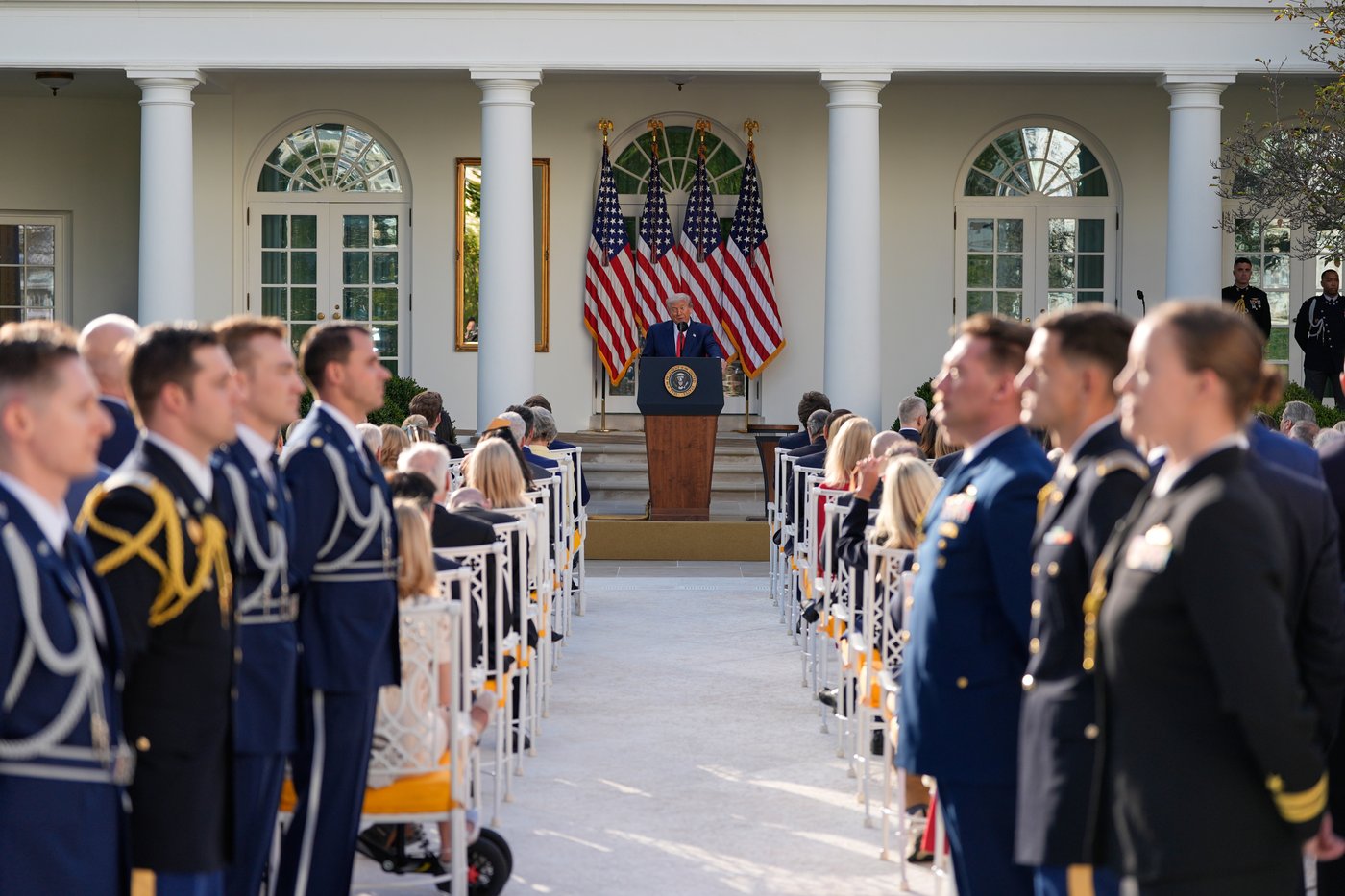 Trump honors Charlie Kirk with Presidential Medal of Freedom on what would be his 32nd birthday | iNFOnews.ca Trump honors Charlie Kirk with Presidential Medal of Freedom on what would be his 32nd birthday | iNFOnews.ca