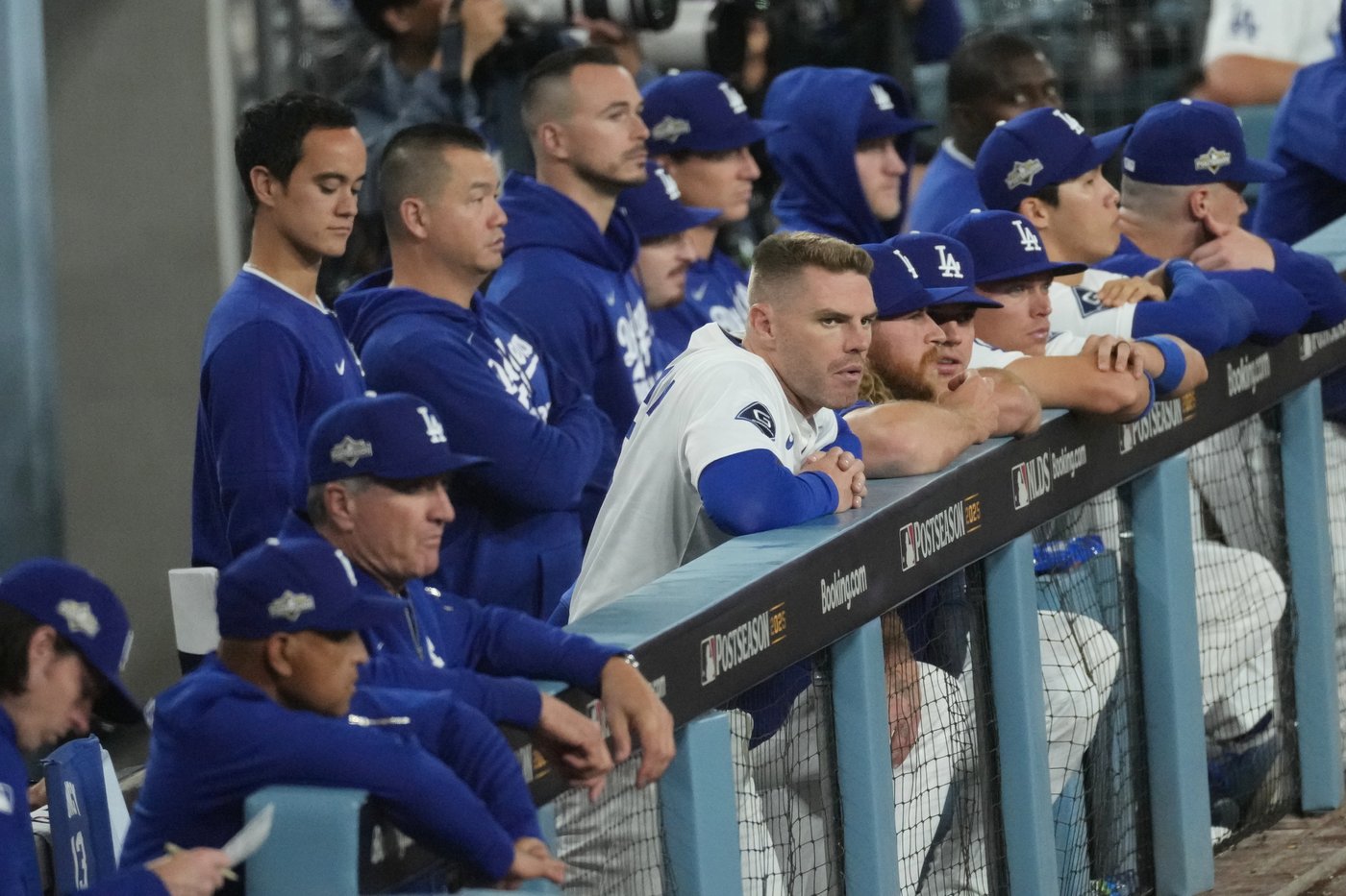 Kyle Schwarber hits two homers to lift Phillies over Dodgers 8-2 and avoid sweep in NLDS | iNFOnews.ca Kyle Schwarber hits two homers to lift Phillies over Dodgers 8-2 and avoid sweep in NLDS | iNFOnews.ca